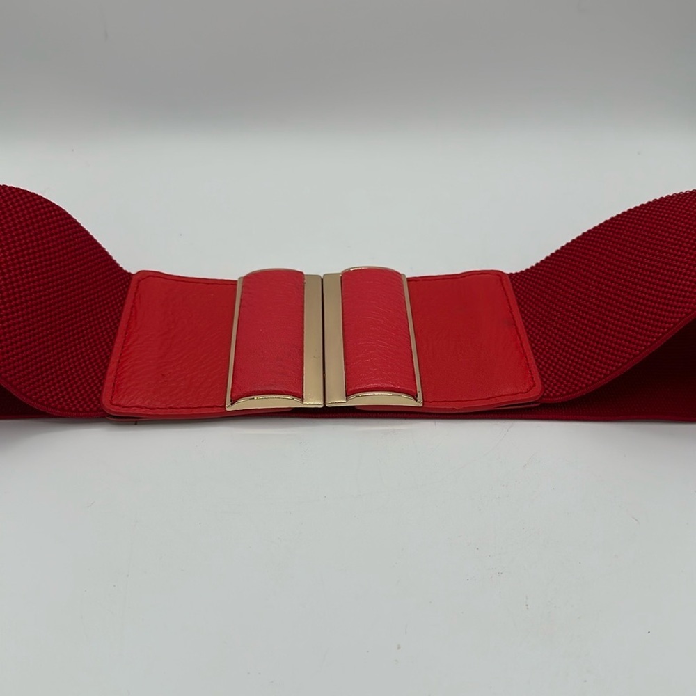 Red and gold-tone stretch belt